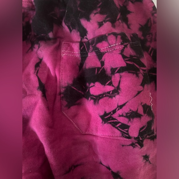 One of a kind sweatpants - Picture 5 of 6